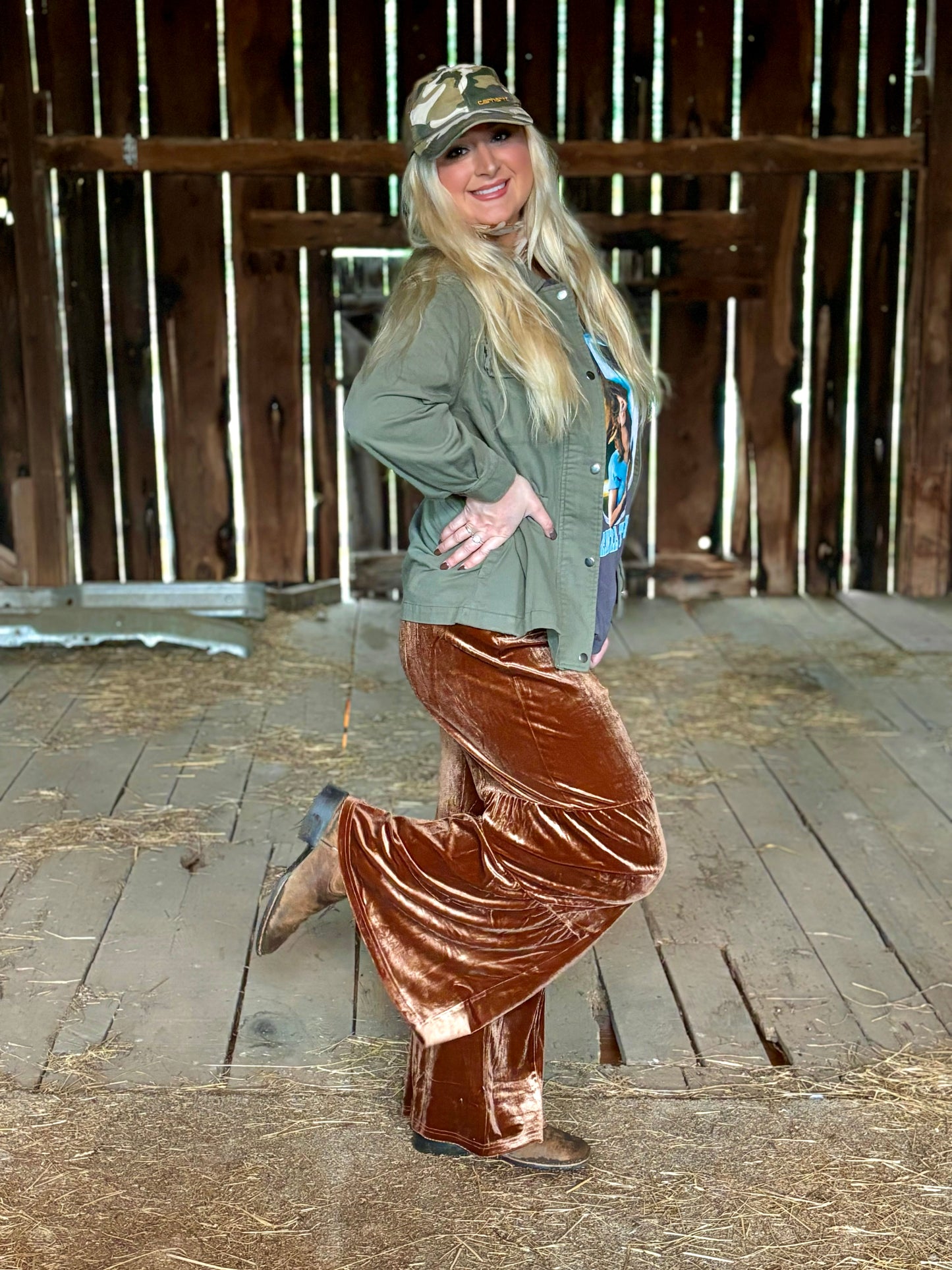 Ruffle Velvet Flair Pants