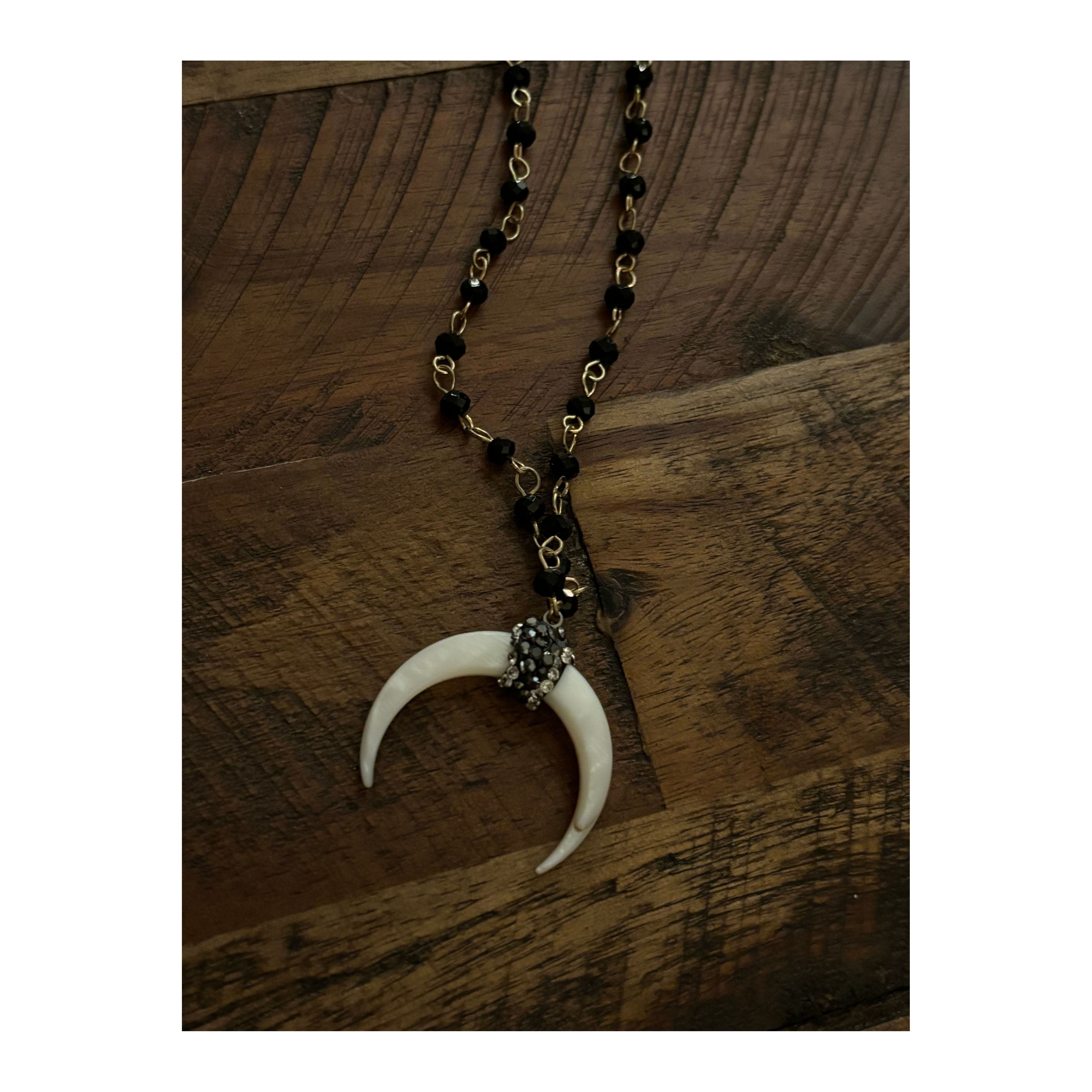 Rodeo Horn Necklace (Black)