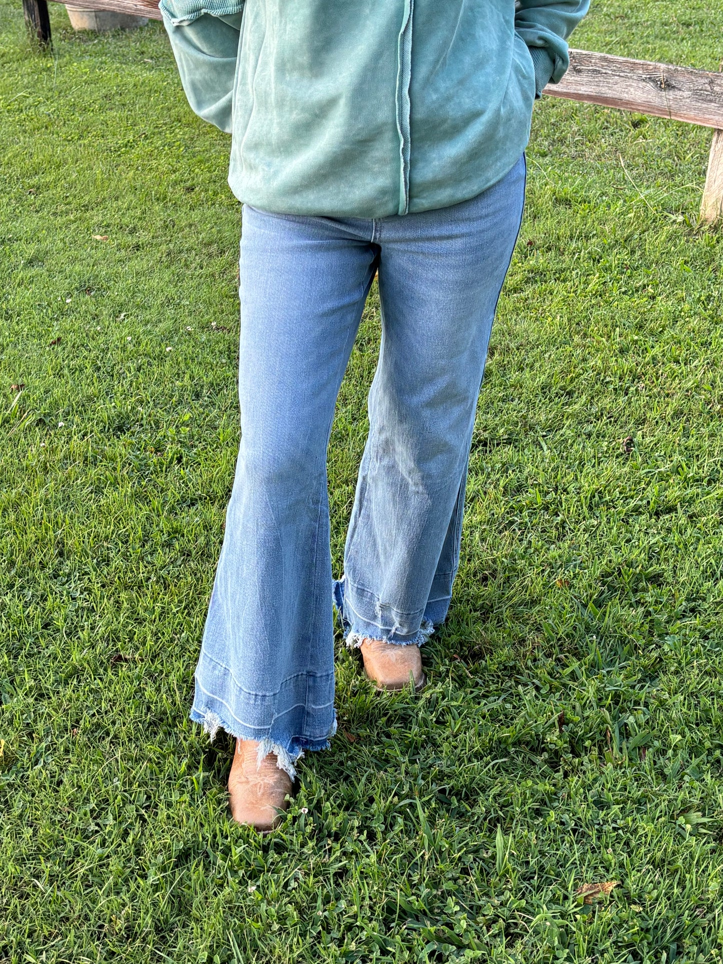 Ashleigh Light Blue Frayed Jeans