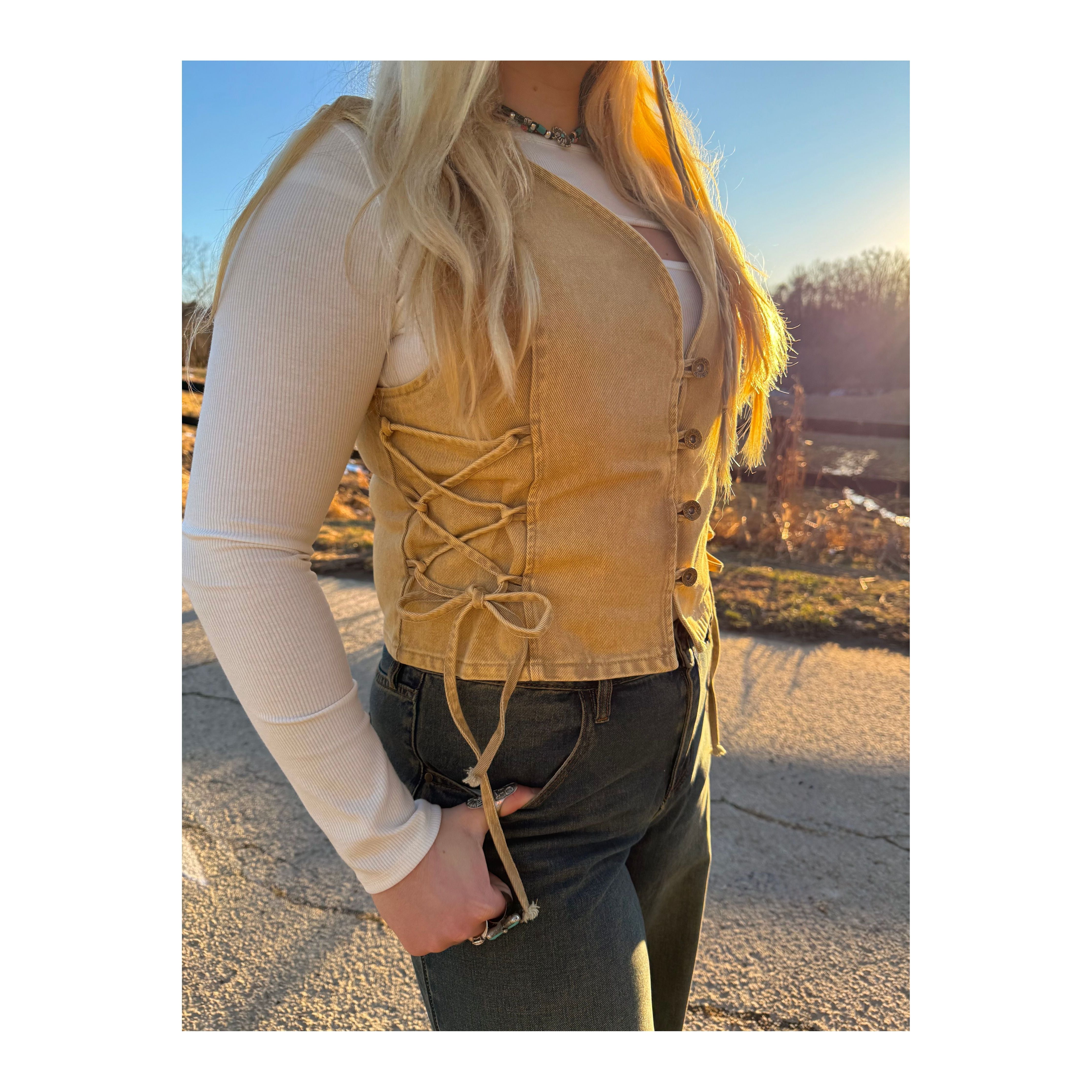 Wisteria Vest (tan)