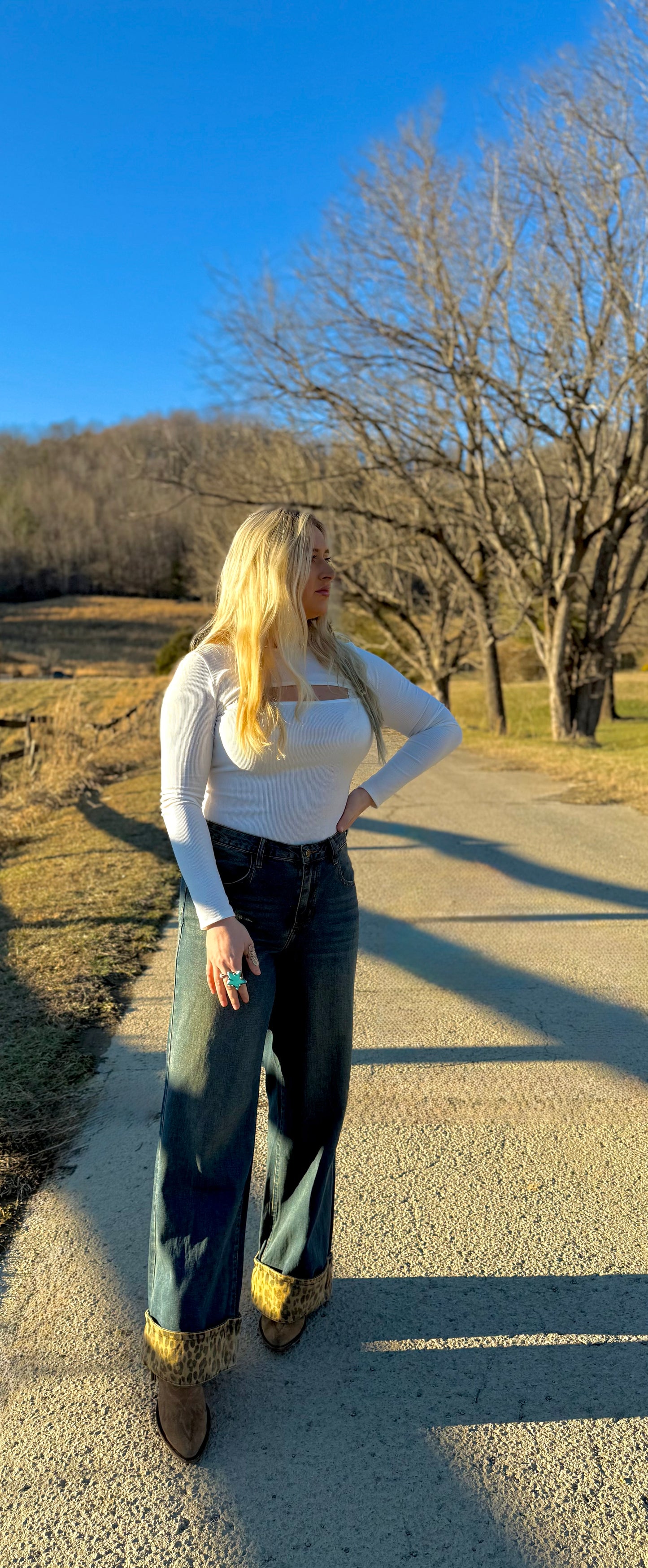 Chic Cuff Leg Jean