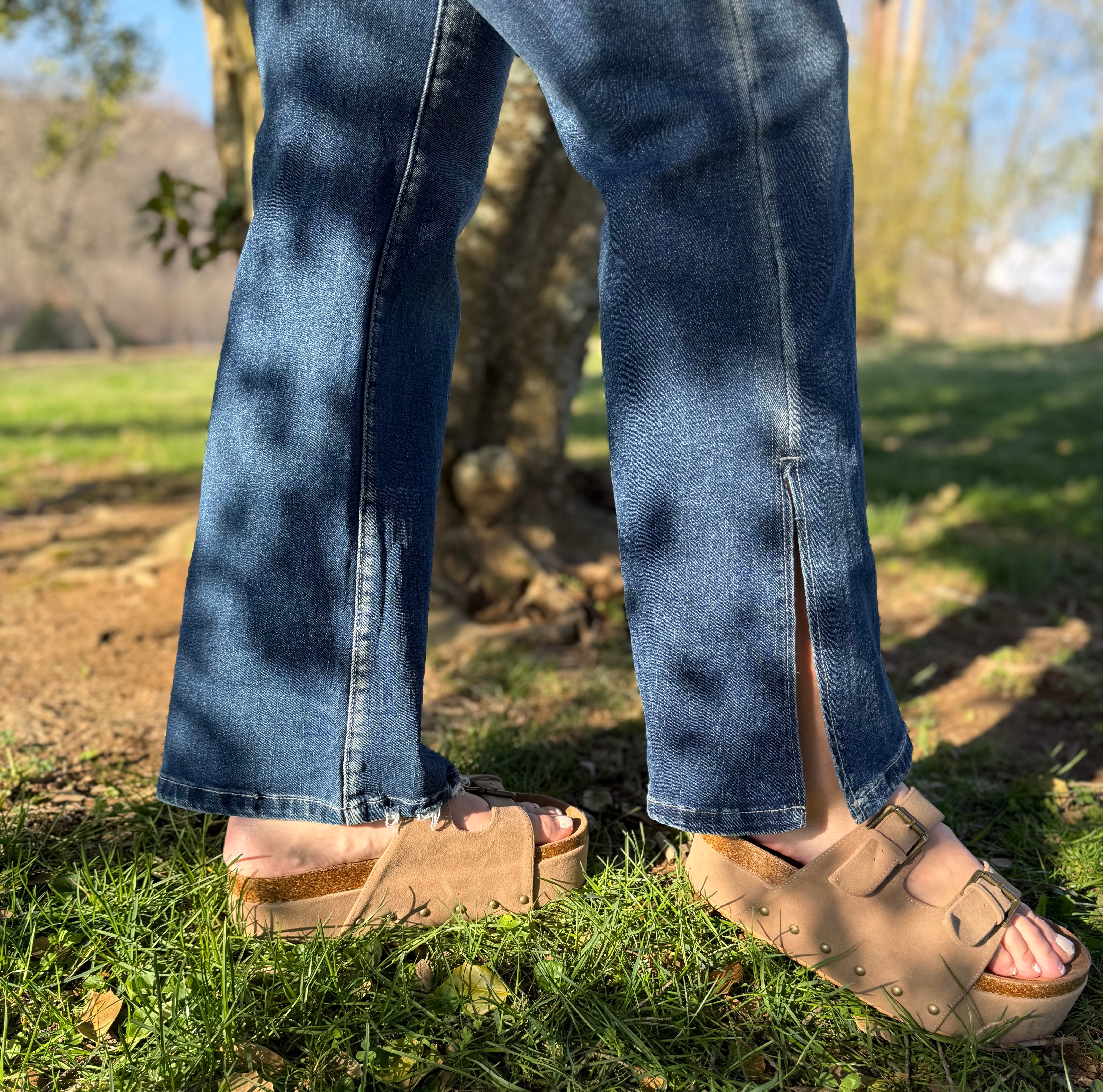 Chelsi Split Flared Jean