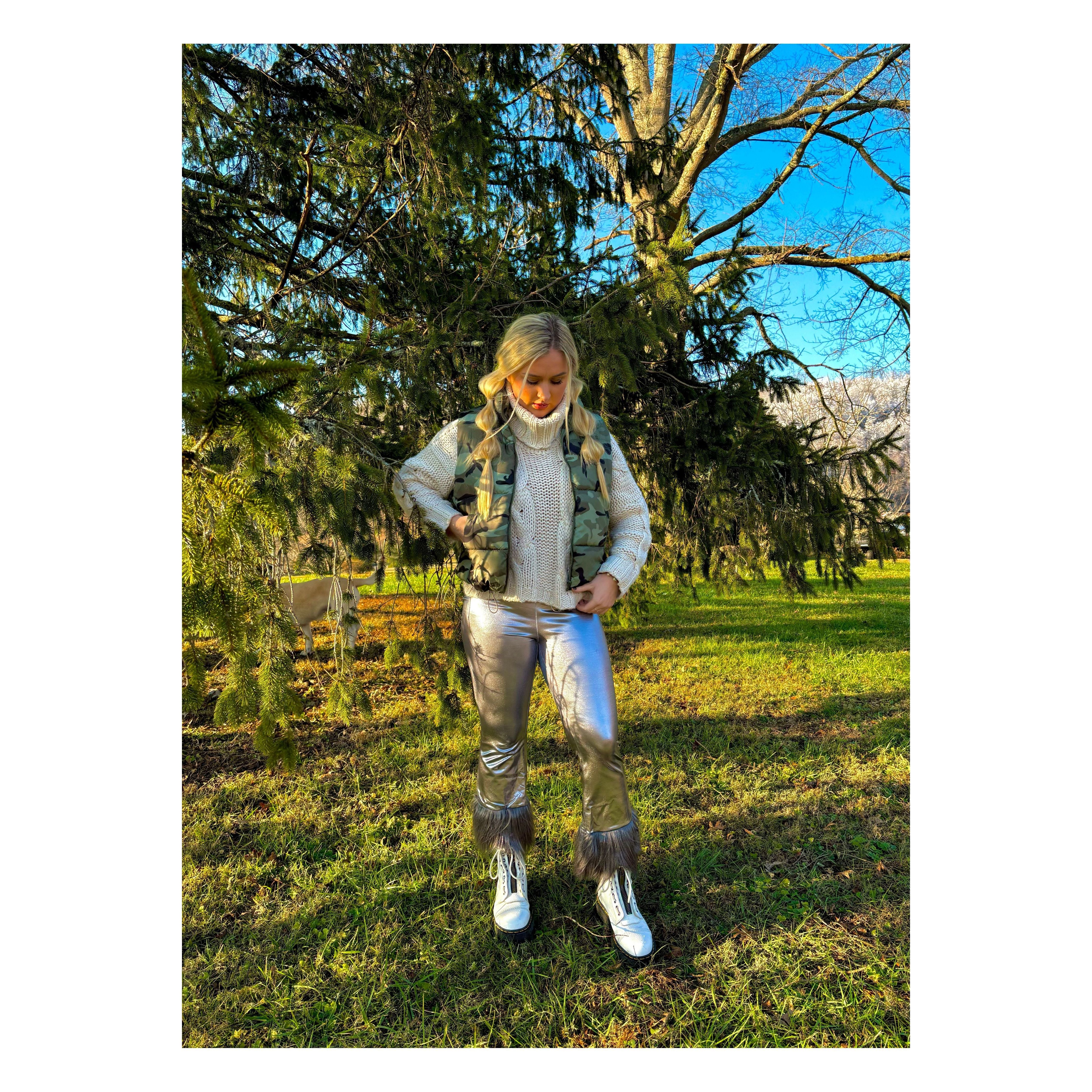 The Silver Fur Legging