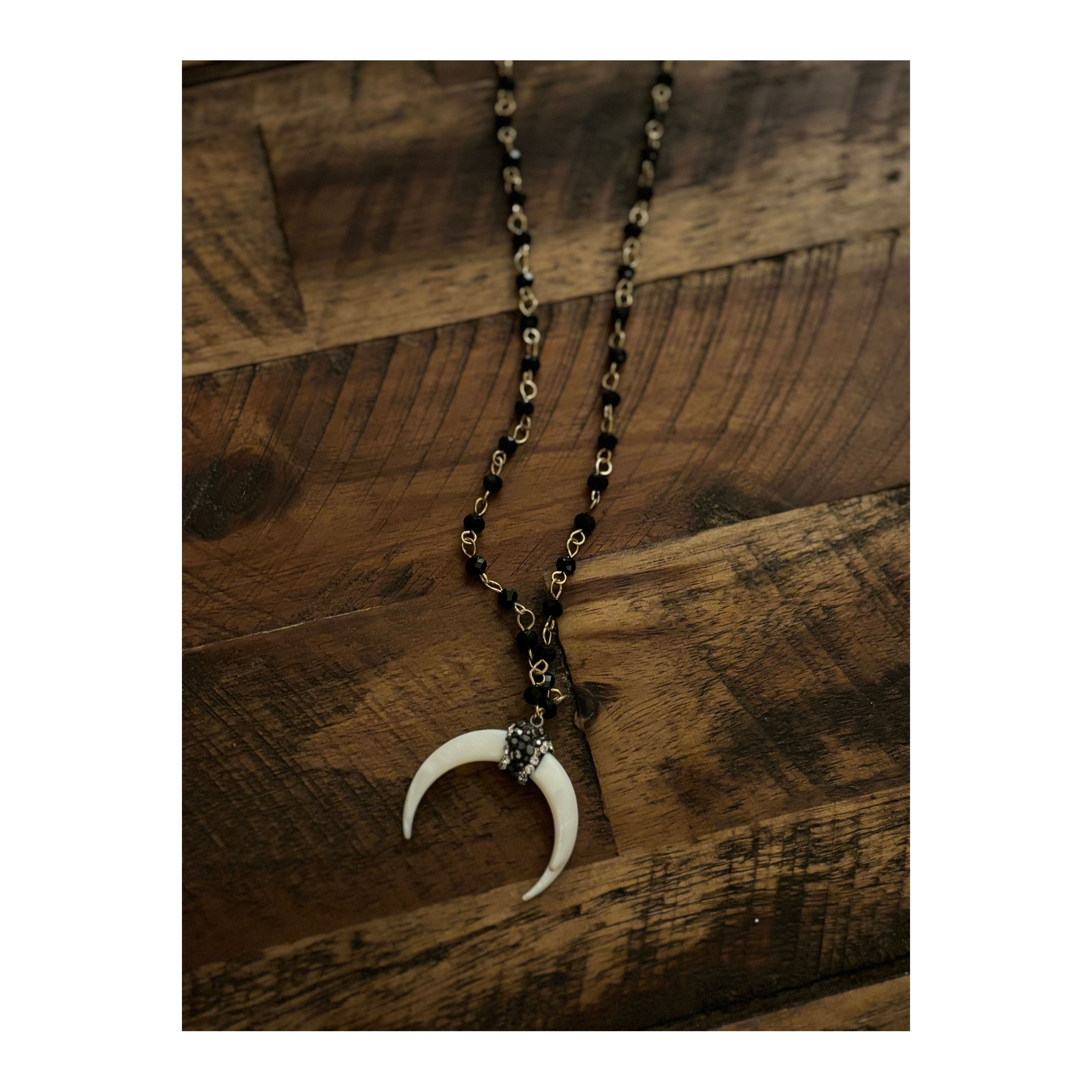 Rodeo Horn Necklace (Black)