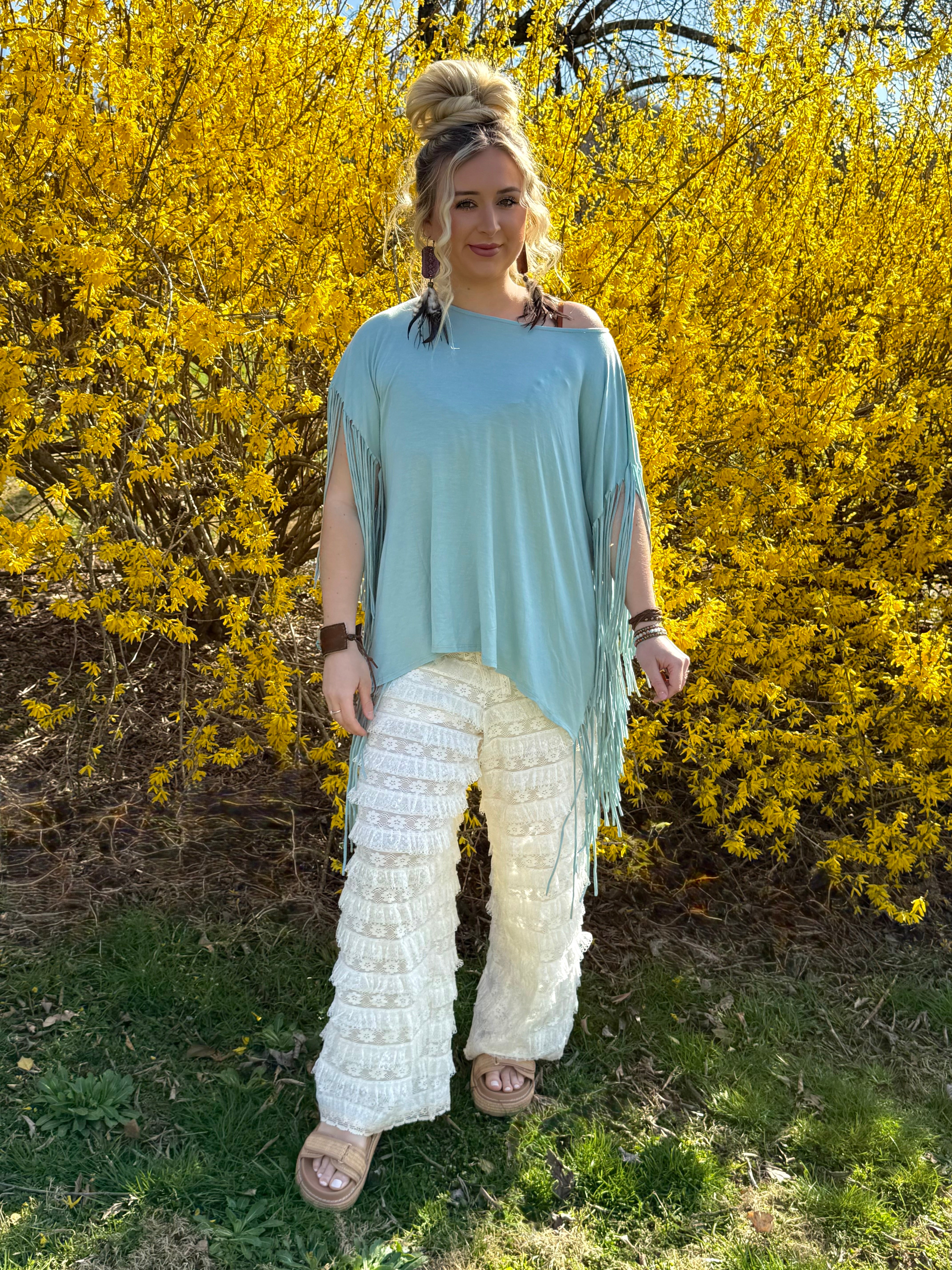 POL: Lace DayDream Ruffle Pants