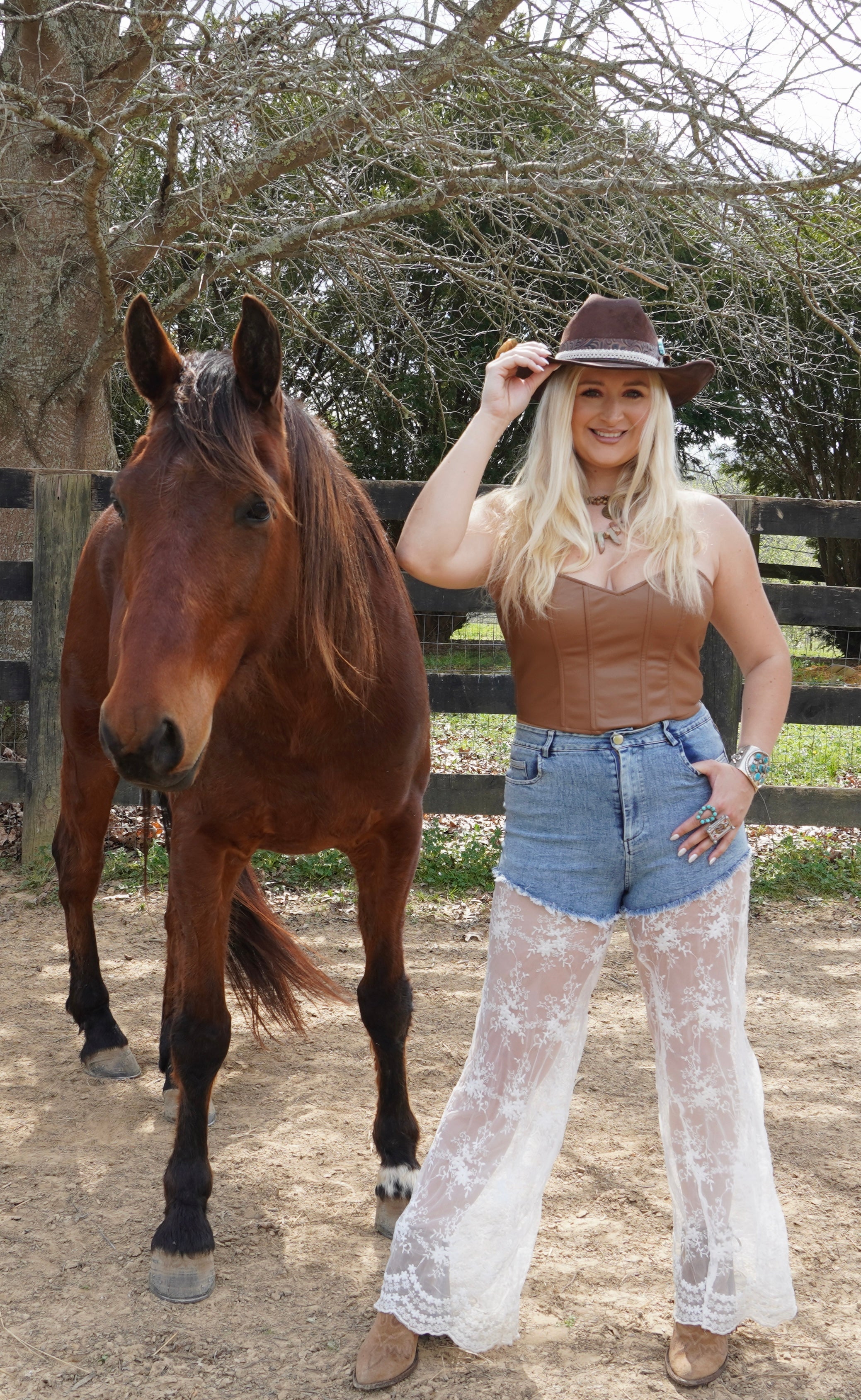 Jean Shorts With Lace Leg