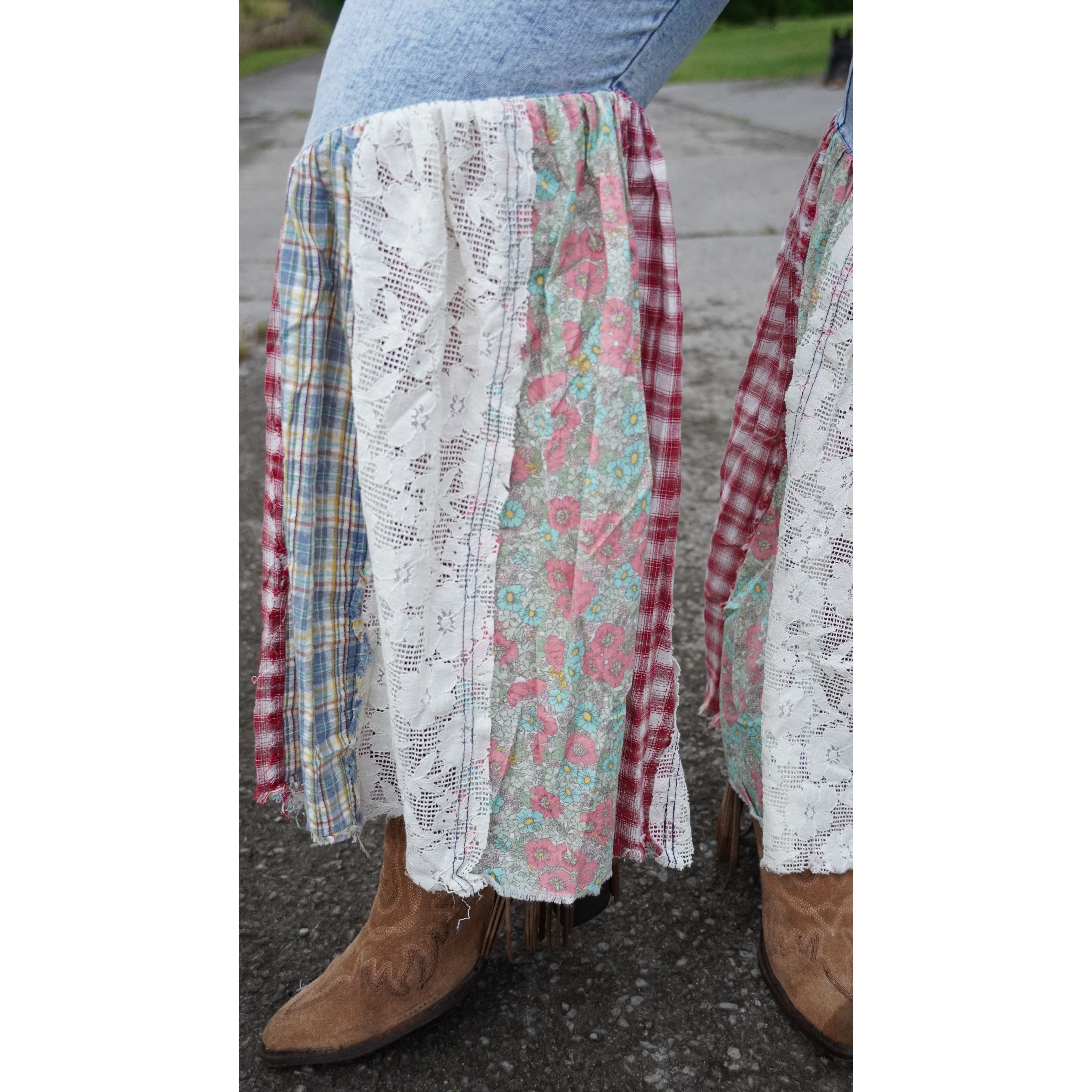 Floral Lace Patchwork Jeans