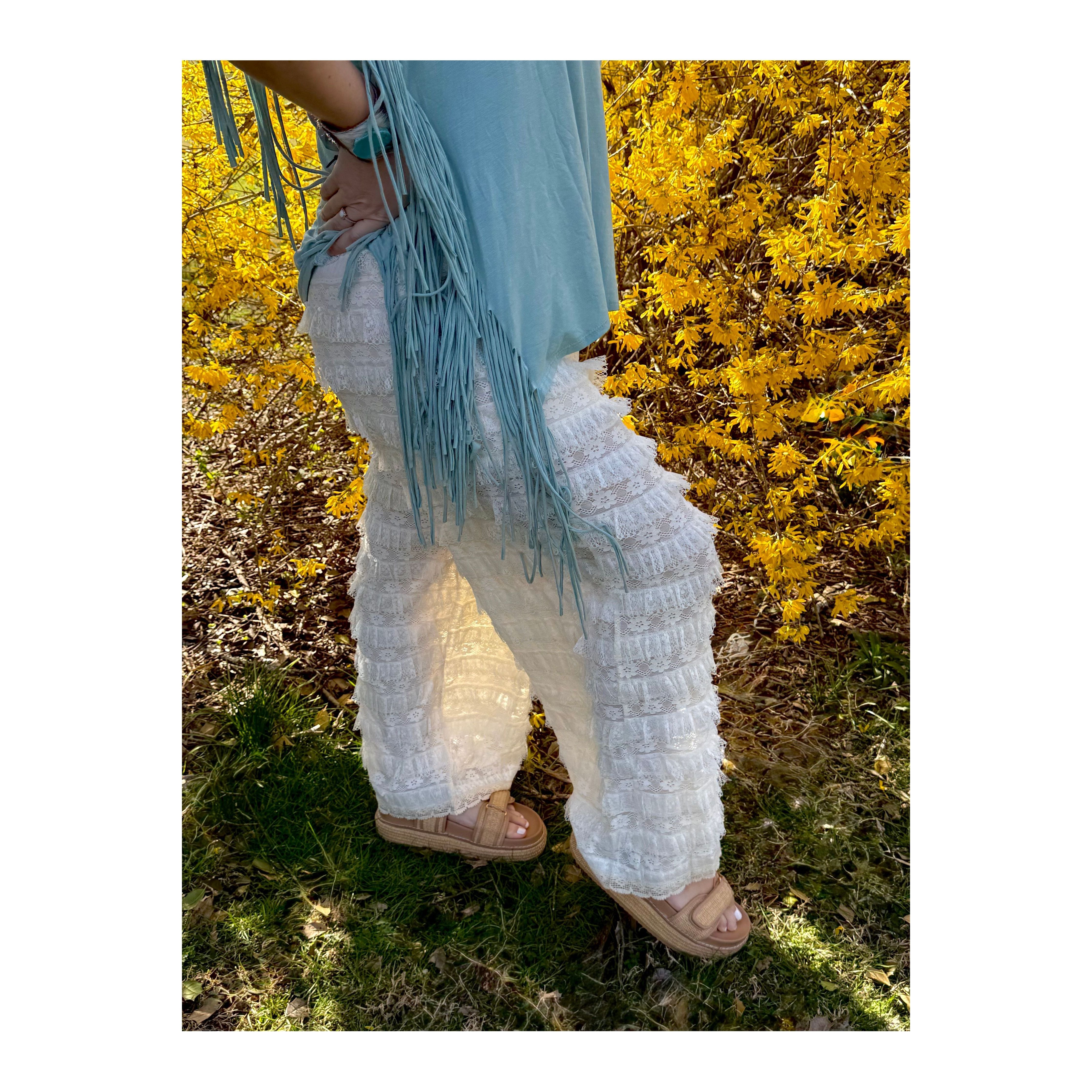 POL: Lace DayDream Ruffle Pants