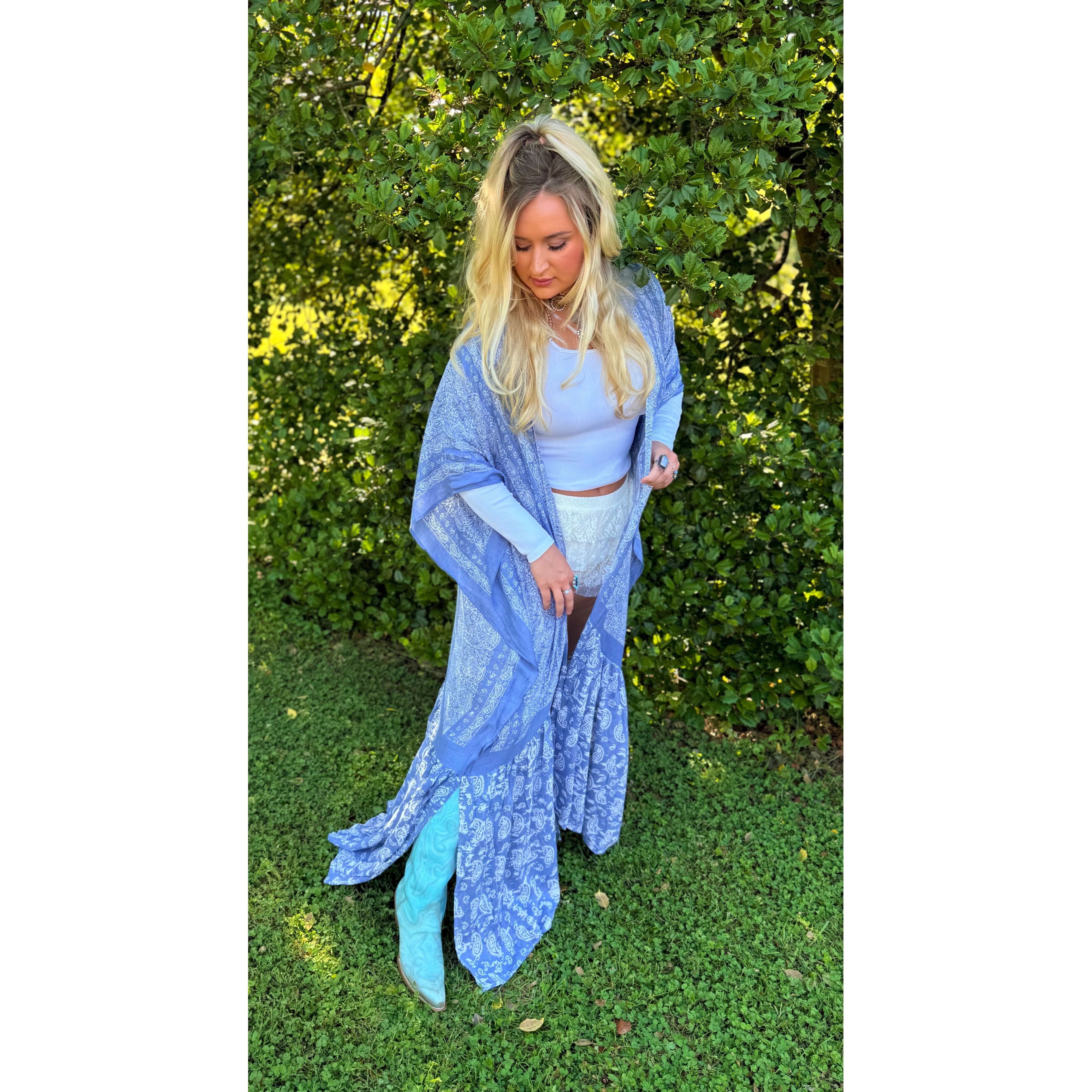 Blue Paisley Free Flow Duster