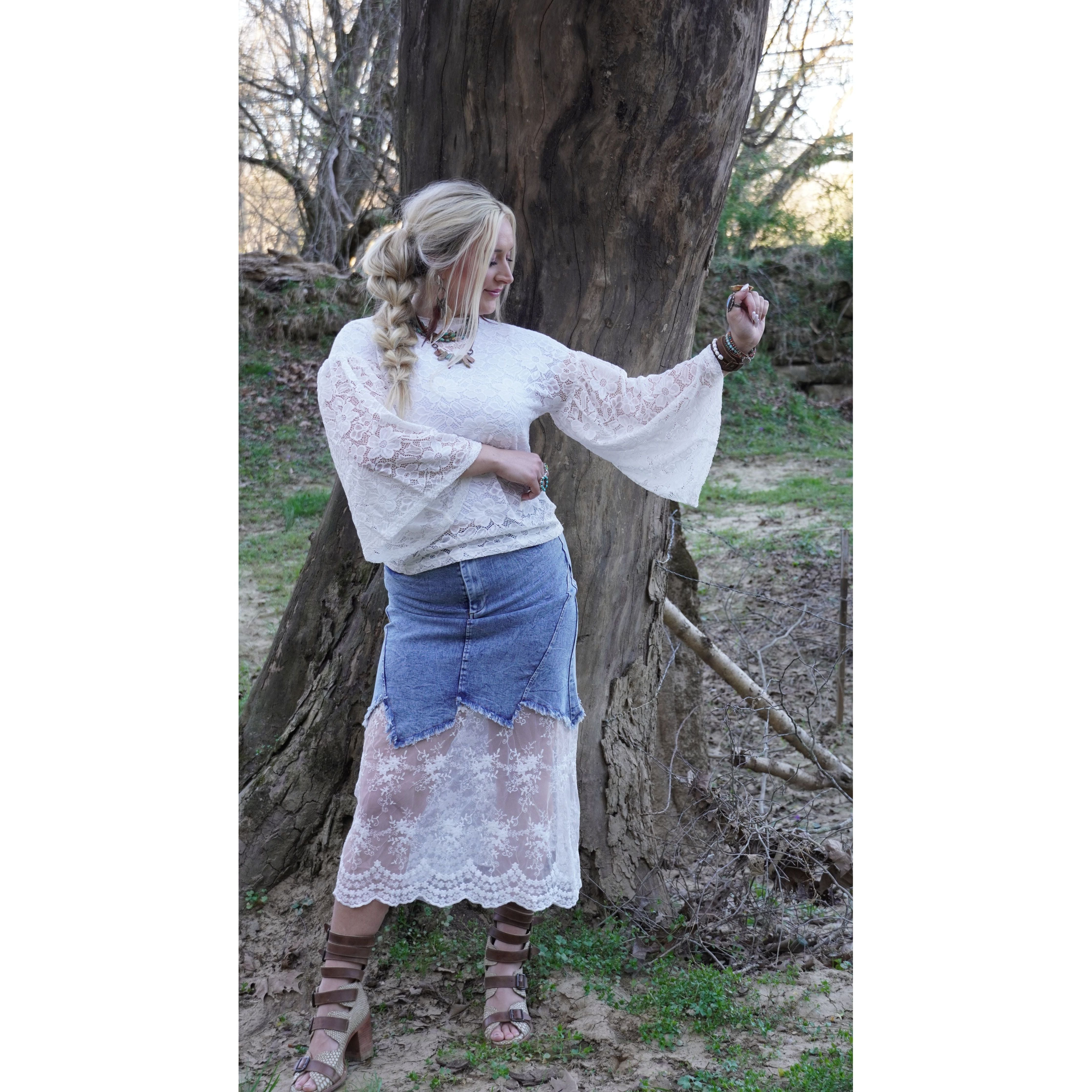 White Lace Daisy Bell-sleeve Top