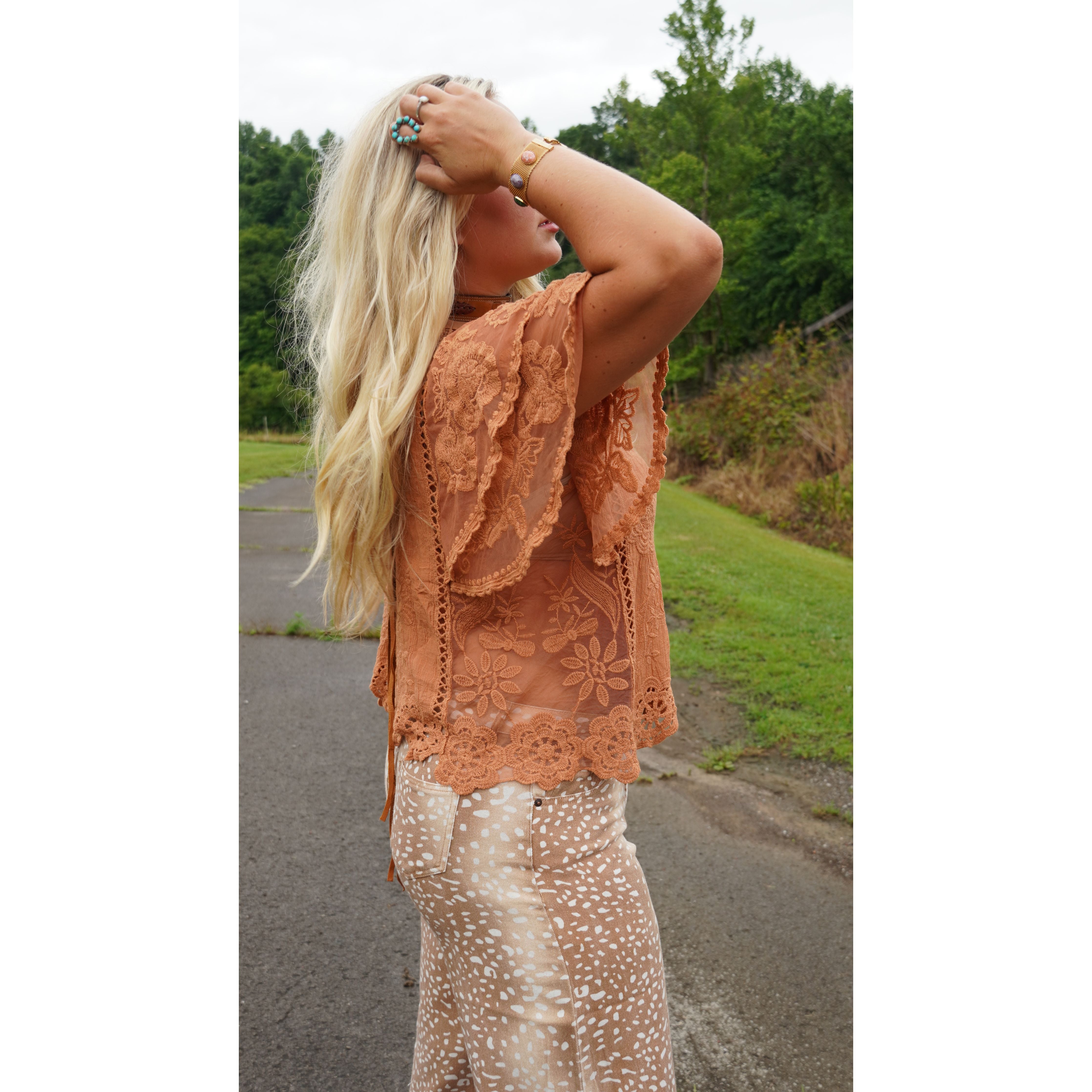 POL: Burnt Orange Lace Ruffled Sleeve Top