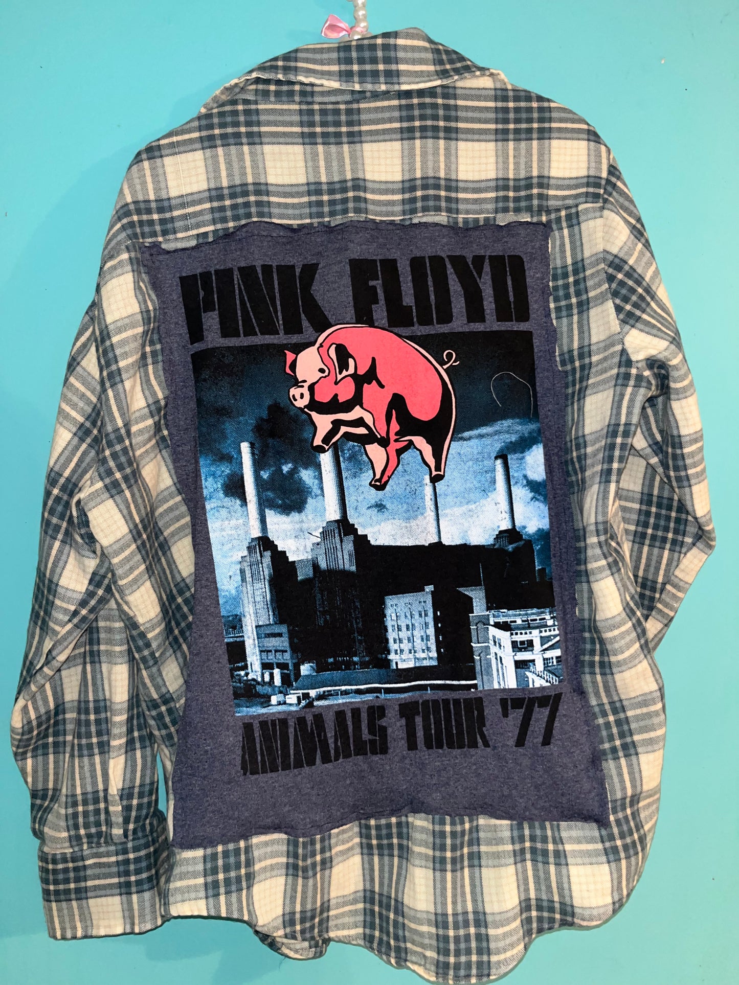 Pink Floyd (blue)