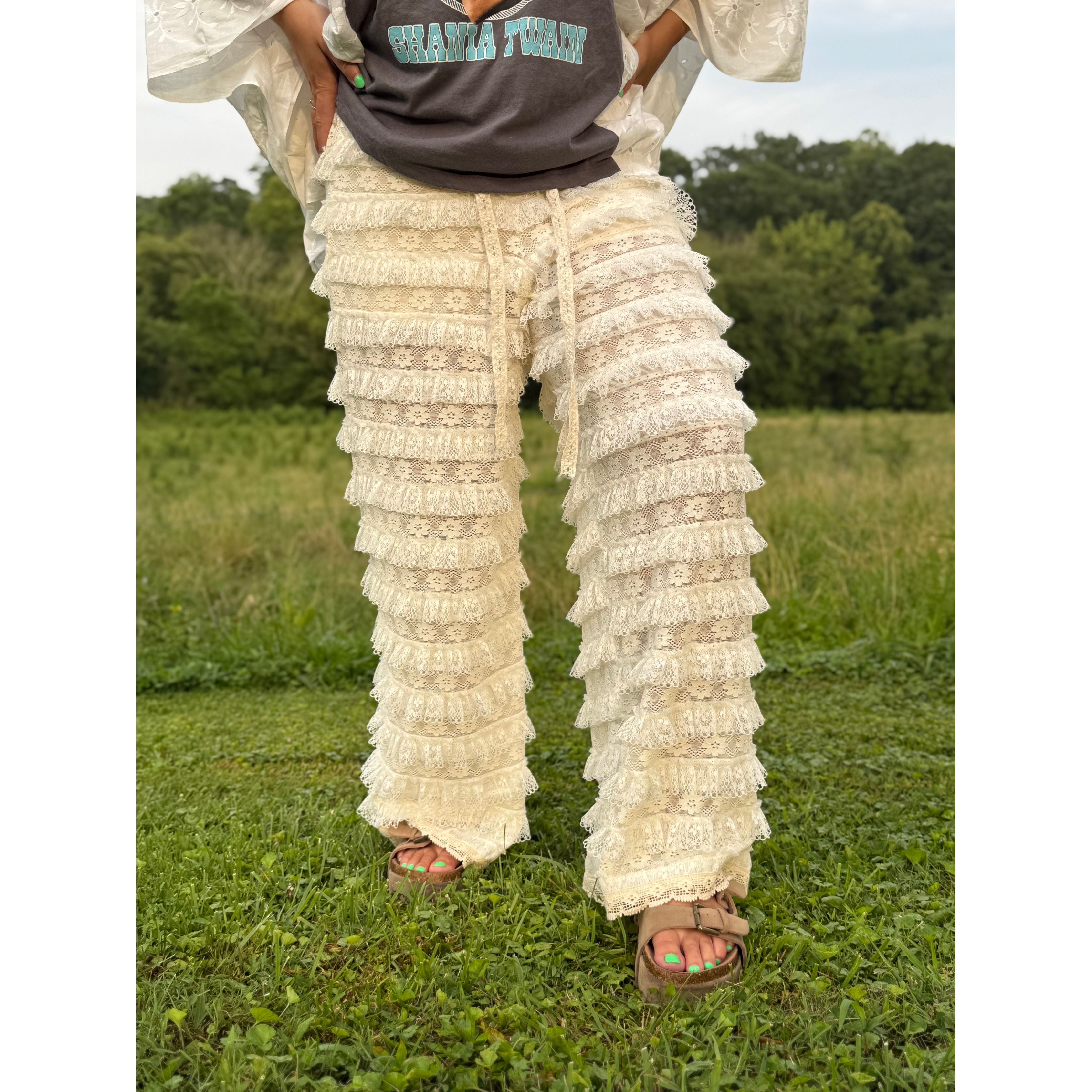 POL: Lace DayDream Ruffle Pants