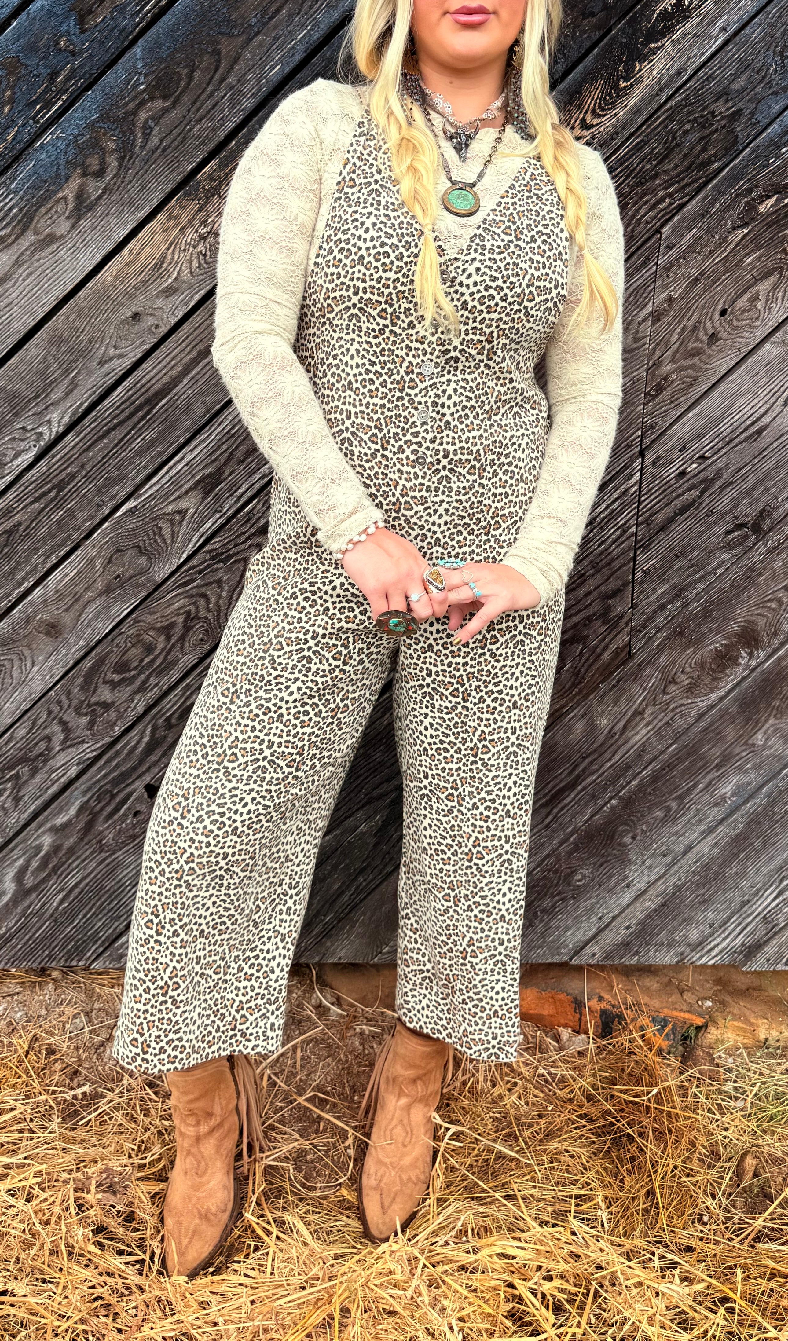 Spirit Sands Cream Layering Top