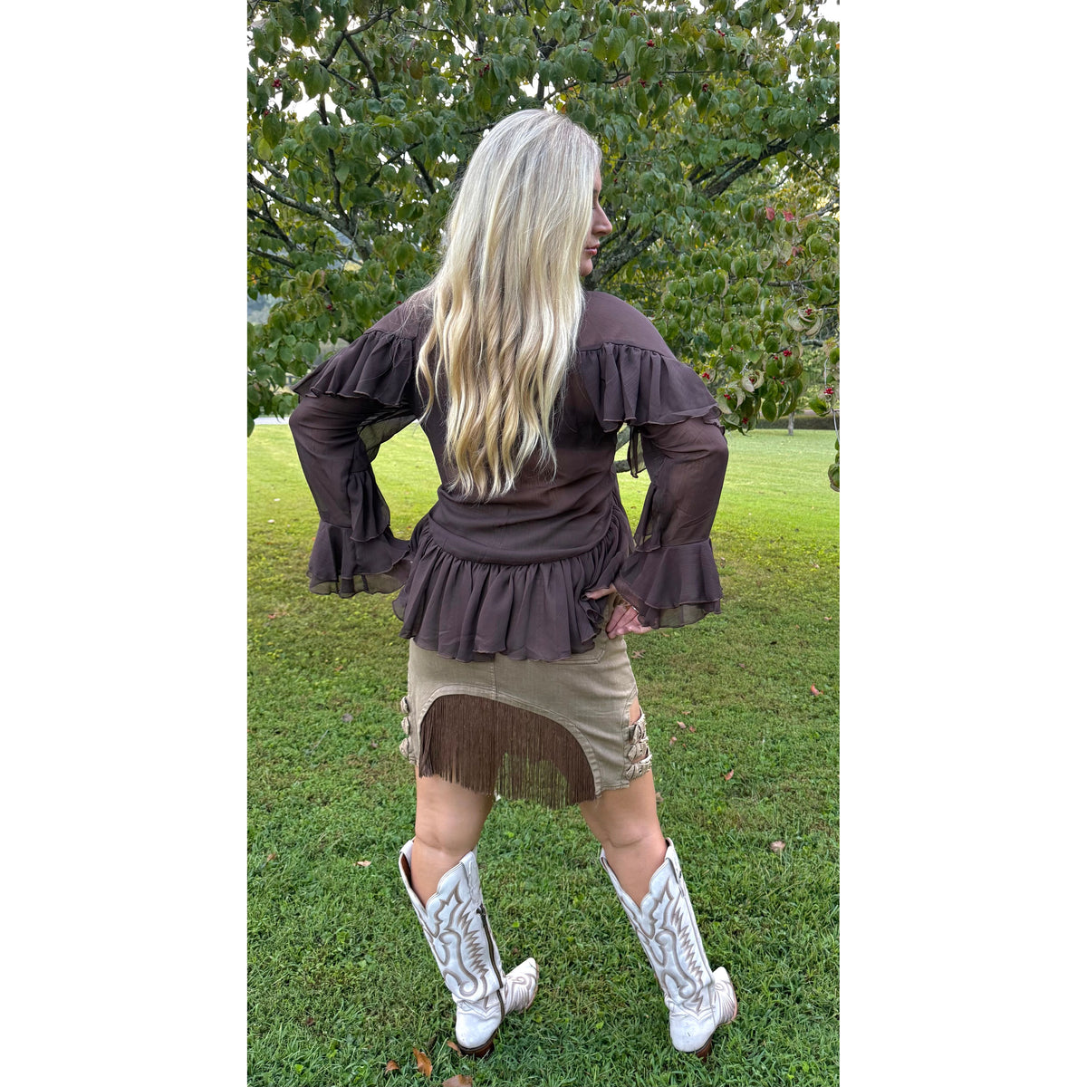 Buckle Fringe Western Skirt in Taupe