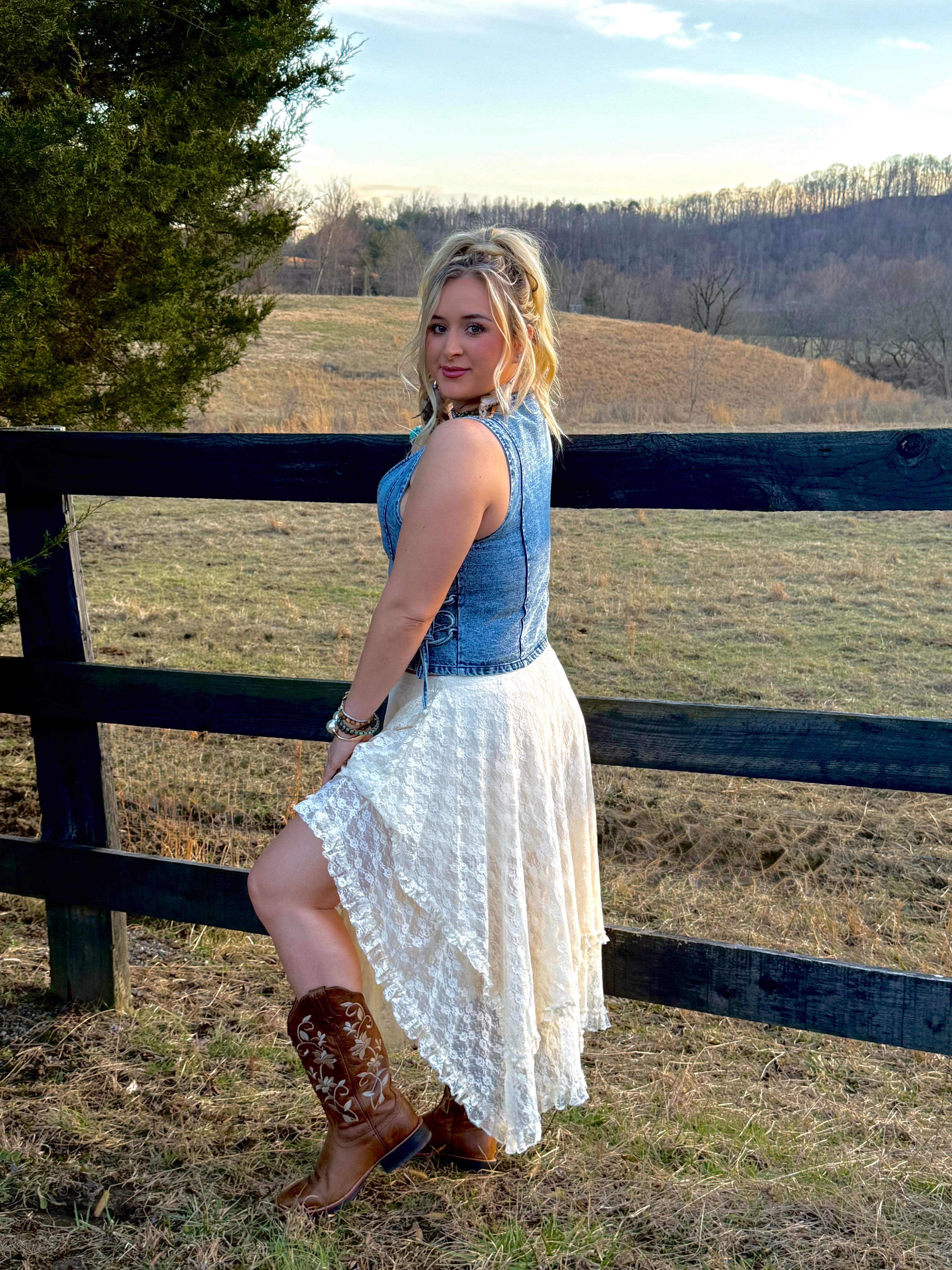 Loren White Lace Skirt