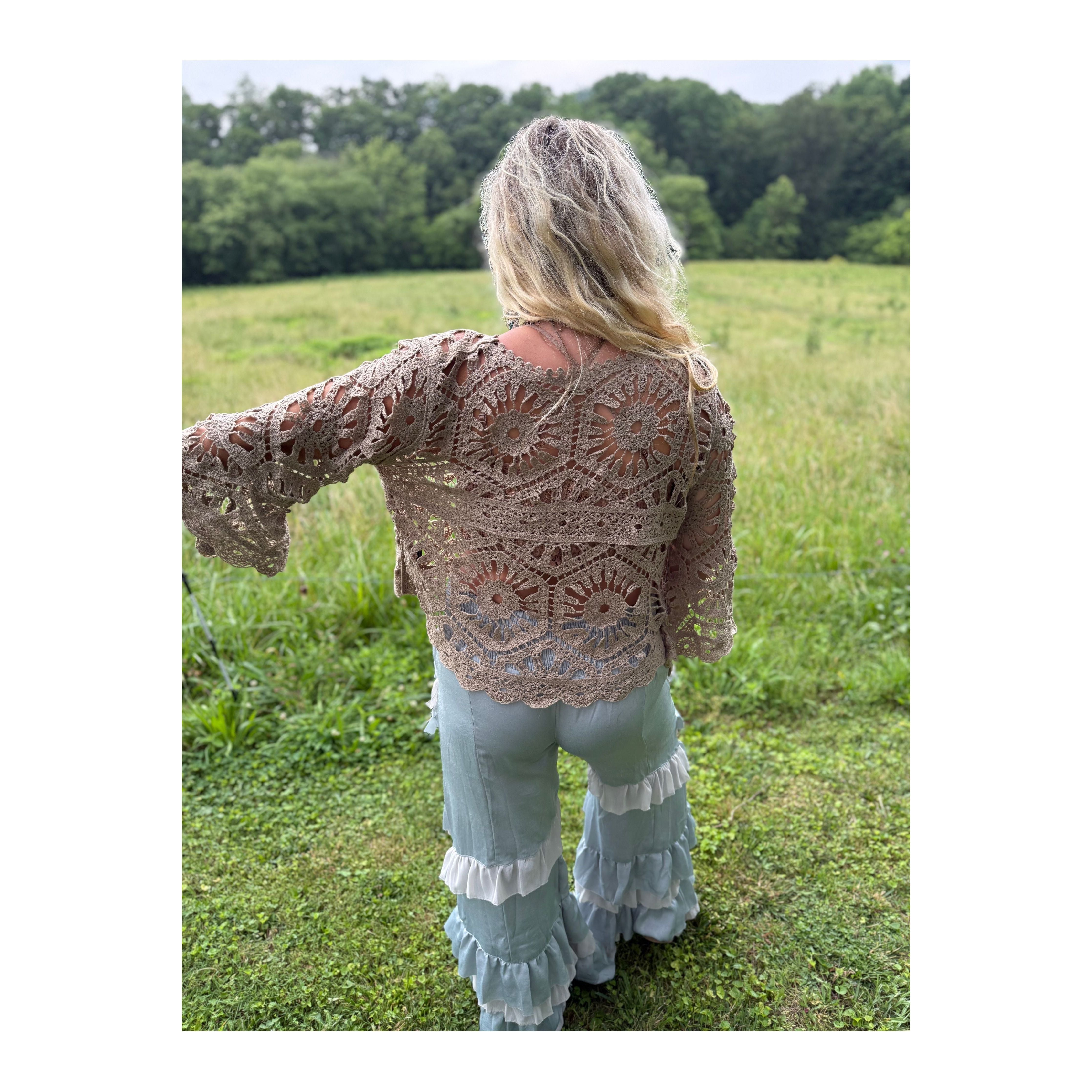 POL: Dreamy Crochet Top