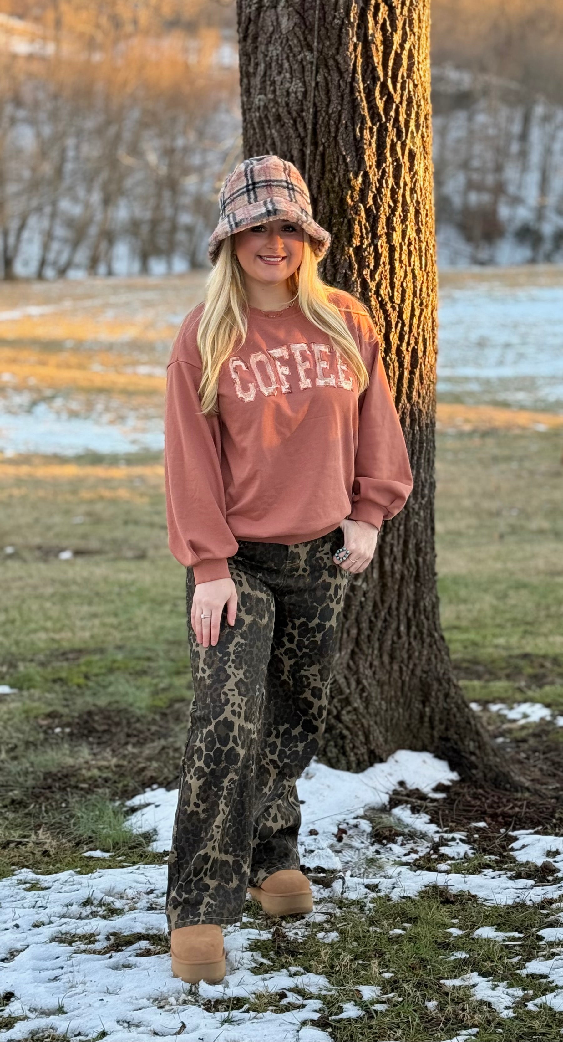 Preppy Plaid Bucket Hat (beige)