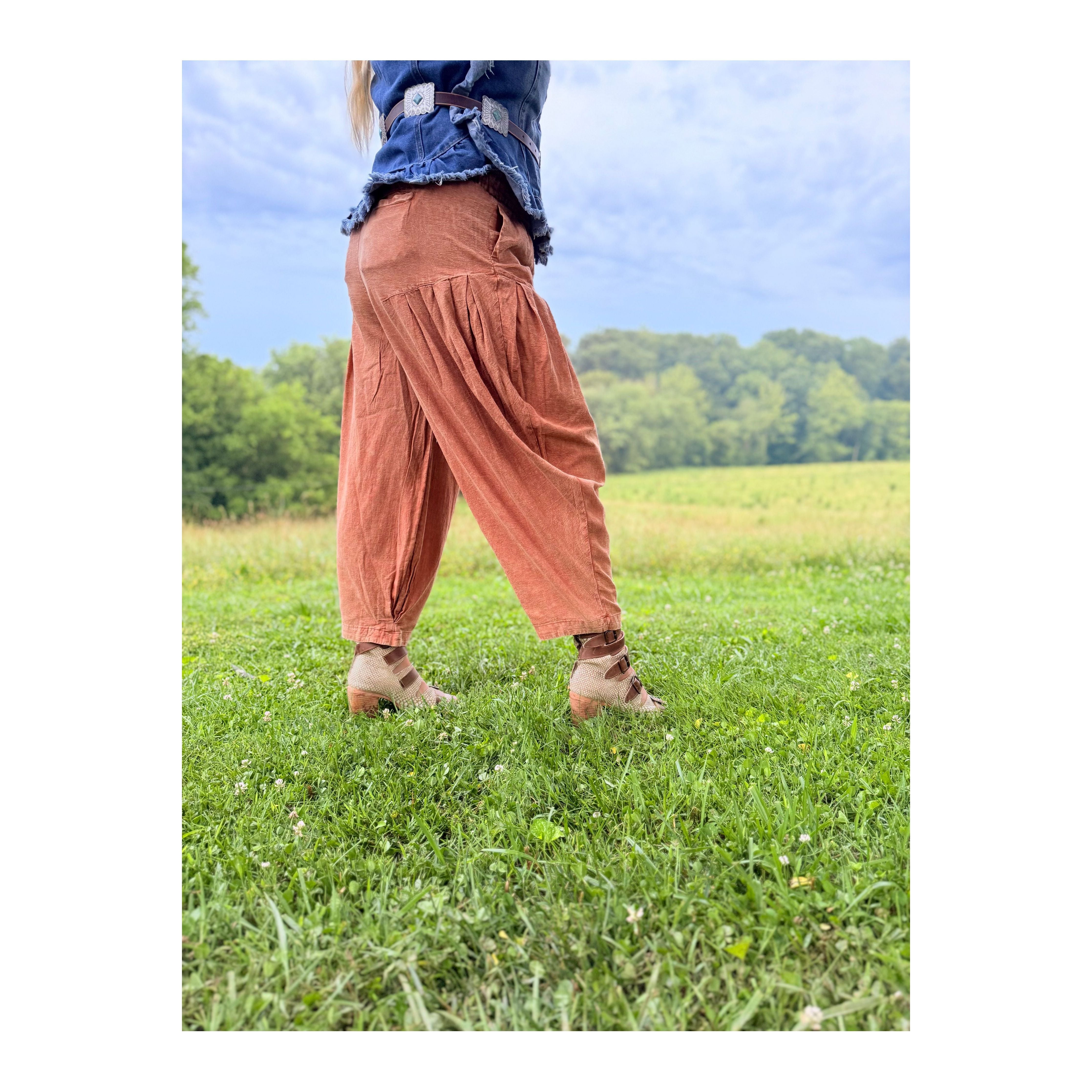 Oli&Hali: Brick Road Barrel Pants